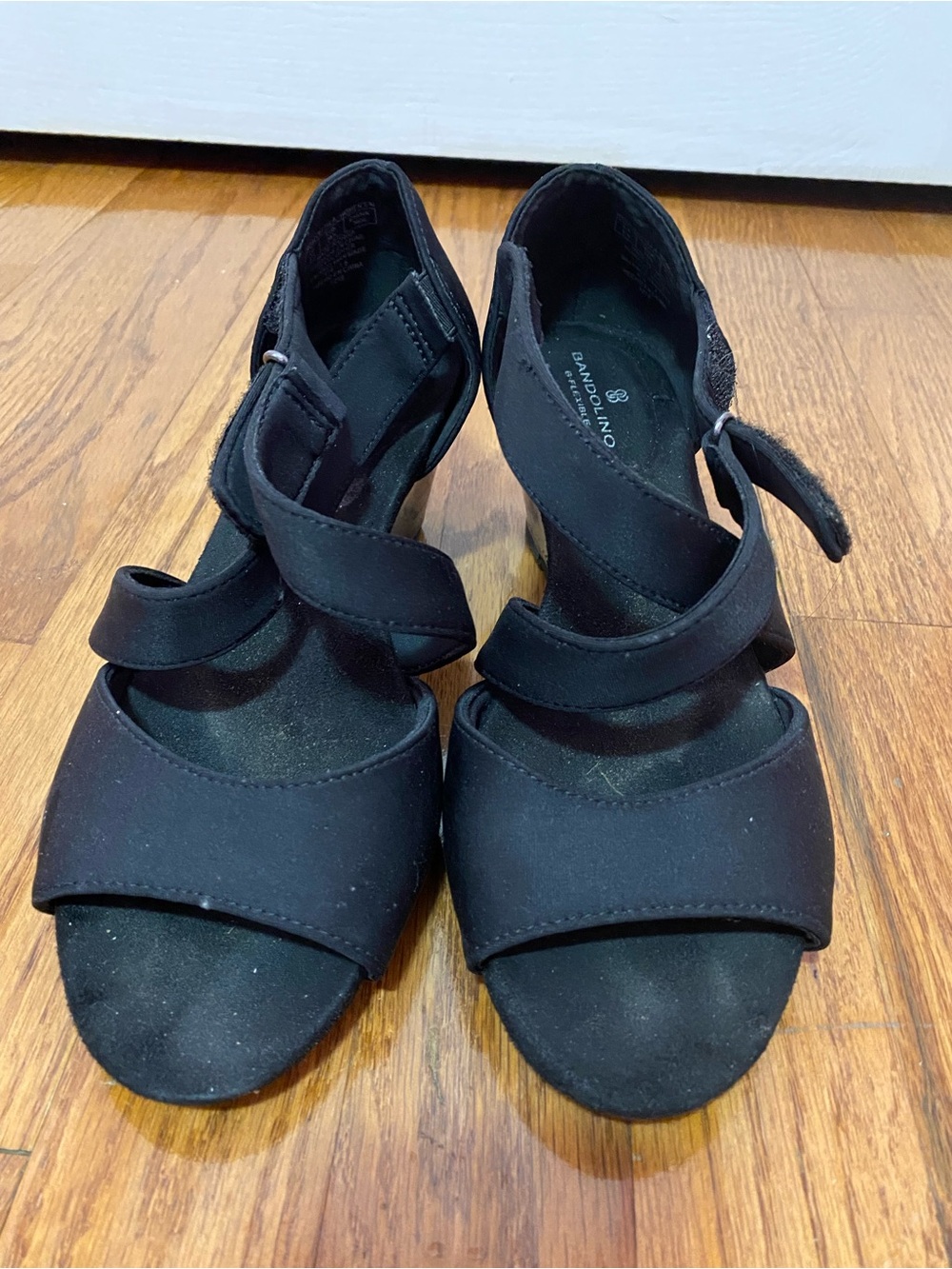 Bandolino Black Women's Crisscross Open-Toe Heels Size US 6.5